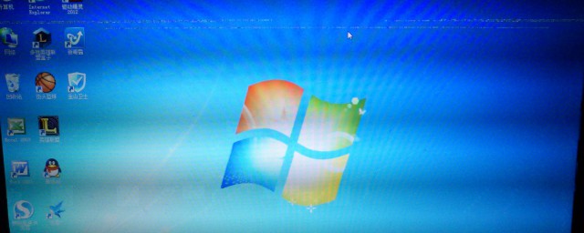win7系统开机黑屏怎么办(win7开机黑屏怎么解决)