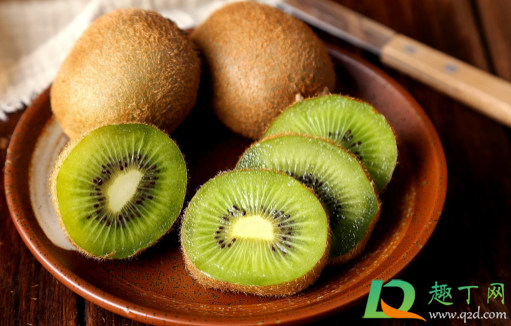 猕猴桃放在大米里面是不是成熟快点(猕猴桃跟米放在一起会催熟吗) 猕猴桃放在大米里面是不是成熟快点(猕猴桃跟米放在一起会催熟吗)