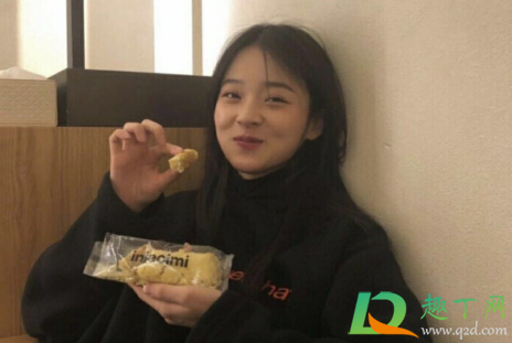 单身独居女孩会有危险吗(单身女生独居)