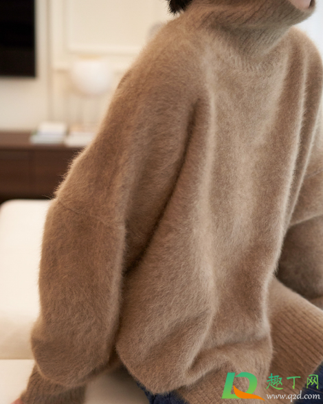 浣熊绒毛衣掉毛严重怎么办(羊绒浣熊毛容易掉毛怎么办)