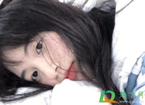 单身独居女孩会有危险吗(单身女生独居)