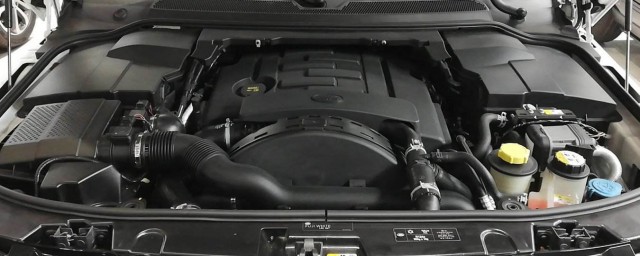 柴油油箱漏油能不能粘上(汽车柴油箱漏油用什么粘)