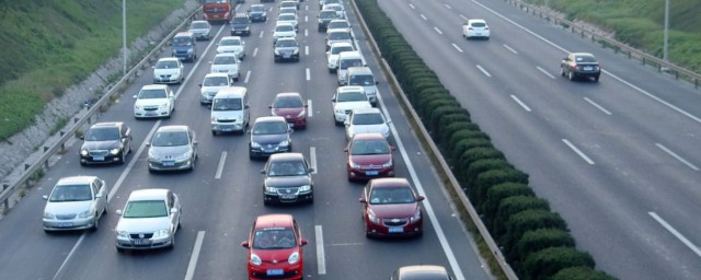 在西安的临时车牌过期了去哪里办(临时车牌到期了哪里再去办)