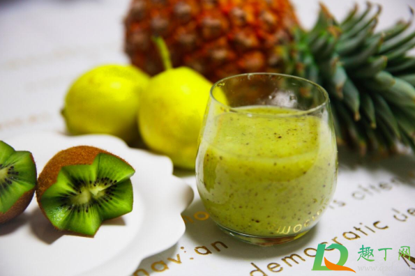 猕猴桃扎孔熟得快吗(猕猴桃根能扎多深)