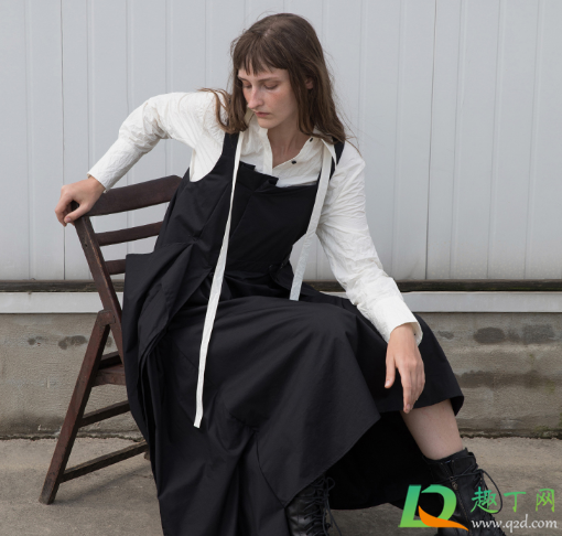 背带裙背带断了还能穿不(背带裤背带断了)