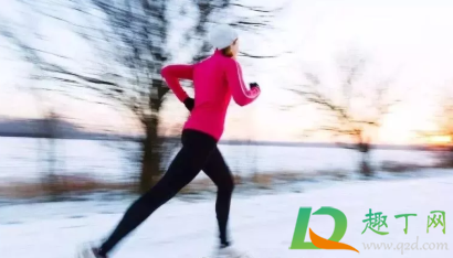 跑步头痛头麻怎么原因(跑步头皮发麻是什么原因)