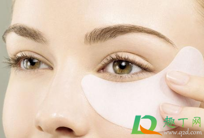 早起眼皮肿怎么消肿(早起眼皮肿怎么消除)