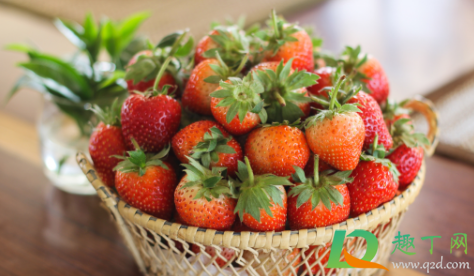 常吃草莓能防衰老吗(长期吃草莓的好处)