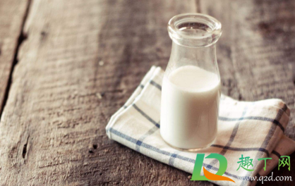 全脂奶粉做蛋挞液怎么配比(蛋挞液加奶粉的做法)