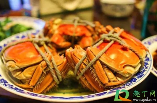 蒸大闸蟹要涂油吗(蒸大闸蟹要加什么)