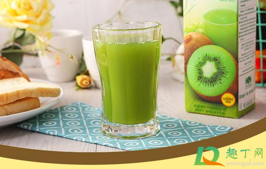 猕猴桃加牛奶榨汁为什么是苦的(猕猴桃可以和牛奶一起榨出来是苦的)