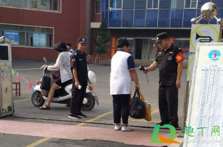 全球疫情会自然消失吗(全球疫情那么严重,会不会灭亡)