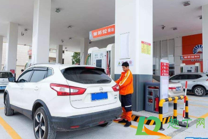 汽车加了柴油可以用吗(轿车能加柴油吗?) 汽车加了柴油可以用吗(轿车能加柴油吗?)