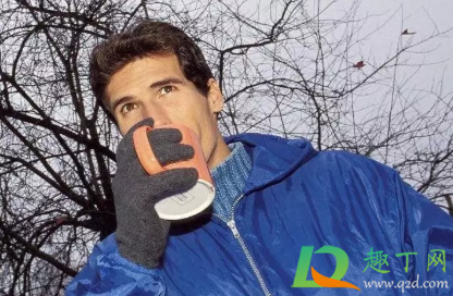 冬天跑步穿什么衣服(冬天跑步穿什么衣服最合适图片) 冬天跑步穿什么衣服(冬天跑步穿什么衣服最合适图片)