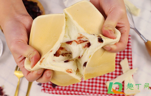 面包过期吃了会拉肚子吗(过期的面包吃了会拉肚子吗)