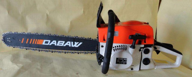 汽油锯的一些问题(汽油锯使用技巧)