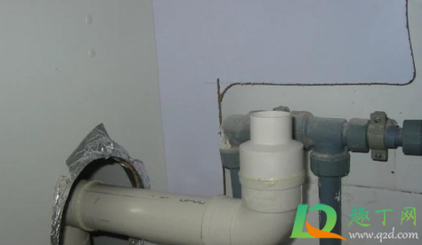 厨房水和卫生间水是一个管道吗(卫生间水管和厨房水管一样吗) 厨房水和卫生间水是一个管道吗(卫生间水管和厨房水管一样吗)