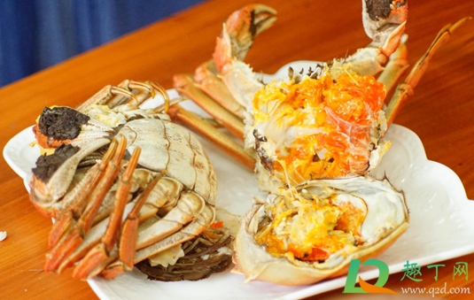 大闸蟹蒸前需要吐沙吗(大闸蟹要吐泥后再蒸吗)