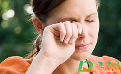 闭眼睛的时候眼睛痛是怎么回事(闭眼睛的时候眼睛疼)