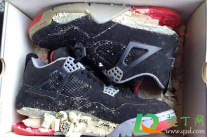 球鞋鞋底粉化可以换底吗(足球鞋底可以换吗)