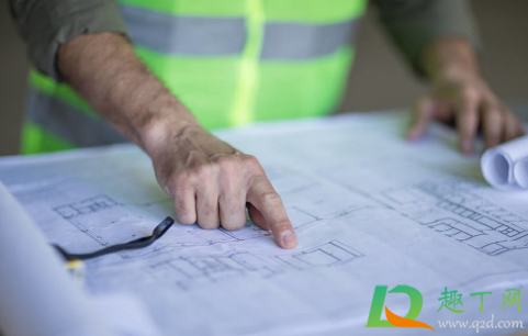 先燃气点火还是先装燃气灶(使用燃气灶具先开气还是先点火)