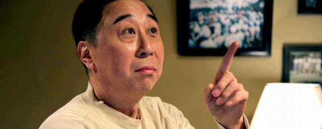 冯巩是相声演员吗(冯巩在相声界)