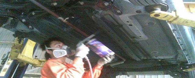 比亚迪F0底盘升高跑高速稳定性如何？(比亚迪f0方向盘越来越重)