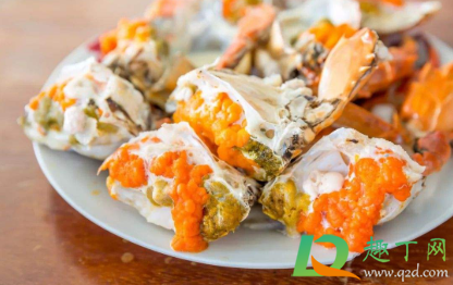 当天螃蟹死了能不能吃了(当天死的螃蟹还能不能吃)