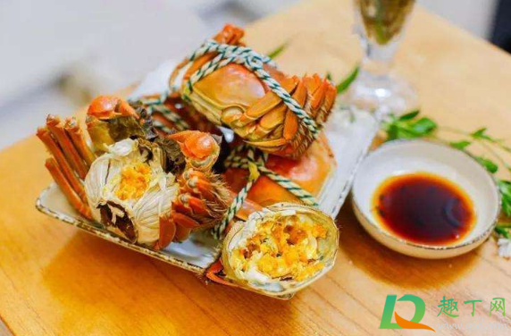 螃蟹用水冲一下就可以蒸了吗(螃蟹用水冲洗就可以上锅蒸吗)