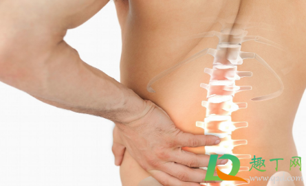 洗澡滑倒腰疼多久能好(在浴室滑倒腰疼怎么办)