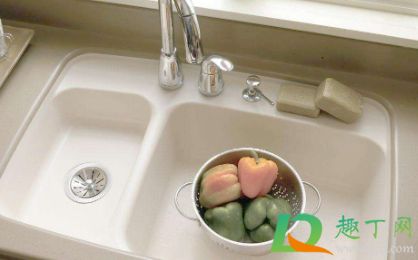 厨房水槽的霉菌怎么处理(厨房水槽防霉)
