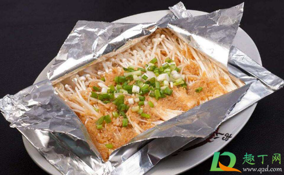 烤箱锡纸用完了用什么代替(烤箱可以使用锡纸吗)