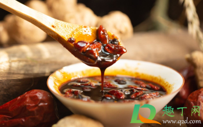 怀姜糖膏会不会上火(怀姜糖膏哪些人不能吃) 怀姜糖膏会不会上火(怀姜糖膏哪些人不能吃)