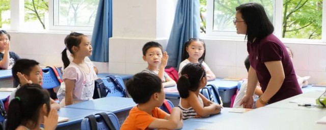 一年级的语文课上课方法(一年级语文课如何上)