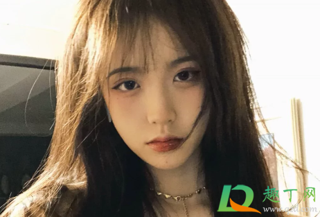 一周两次软化头发好吗(一个月软化三次头发)