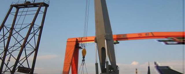 液压克令吊工作原理阐述(吊车平衡阀原理)