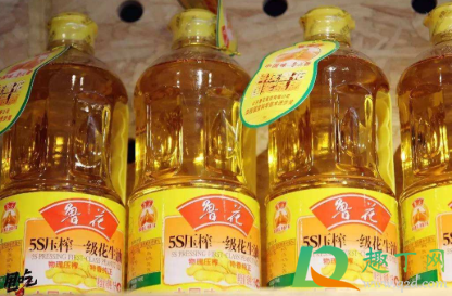 花生油怎么看有没有掺别的油(花生油里有水) 花生油怎么看有没有掺别的油(花生油里有水)