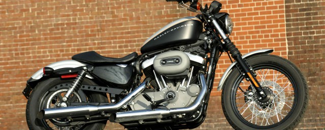 摩托车怎么调节化油器的油面高度(摩托车化油器的调整方法)