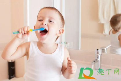 牙齿漂白能保持多久(漂白牙齿一次能漂白吗)