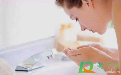 小苏打洗脸会伤害皮肤吗(小苏打对皮肤好吗) 小苏打洗脸会伤害皮肤吗(小苏打对皮肤好吗)