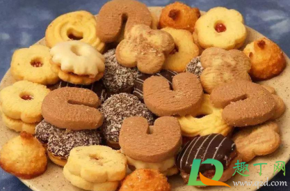 饼干放行李箱怎么才不会被压坏(行李箱上放行李箱会被压坏吗) 饼干放行李箱怎么才不会被压坏(行李箱上放行李箱会被压坏吗)