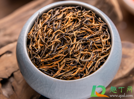 茶叶一泡就沉下去好吗(茶叶一泡就沉底好不好) 茶叶一泡就沉下去好吗(茶叶一泡就沉底好不好)