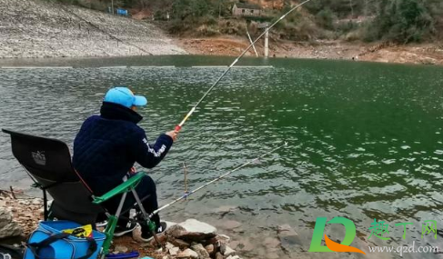 深秋鱼口轻怎么办(秋季钓鱼鱼口太轻怎么办)