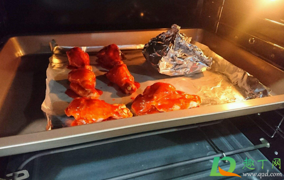 烤箱锡纸哪面接触食物正确(锡纸能接触到烤箱周围吗) 烤箱锡纸哪面接触食物正确(锡纸能接触到烤箱周围吗)