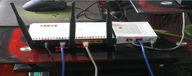 双路由器上网的连接和设置操作(双频路由器怎么设置)