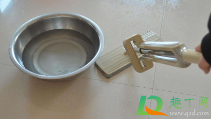 拖完地怎么干的快(拖过的地面如何快干) 拖完地怎么干的快(拖过的地面如何快干)