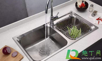 厨房水槽的霉菌怎么处理(厨房水槽防霉)