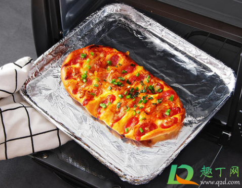 烤箱锡纸哪面接触食物正确(锡纸能接触到烤箱周围吗) 烤箱锡纸哪面接触食物正确(锡纸能接触到烤箱周围吗)