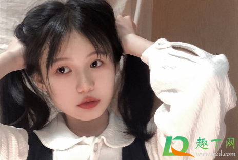 刘海一天就油了正常吗(刘海半天就油)