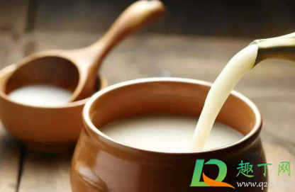 喝米酒开车能检测出酒精吗(中午喝了酒晚上开车能测出酒驾) 喝米酒开车能检测出酒精吗(中午喝了酒晚上开车能测出酒驾)